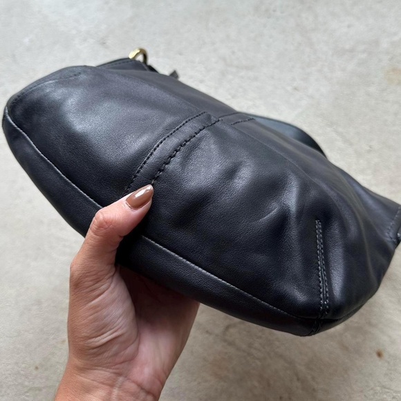 COACH Black Sufflette Leather Saddle Hobo Bag Shoulder Purse Handbag.. NWOT.. - Picture 3 of 10